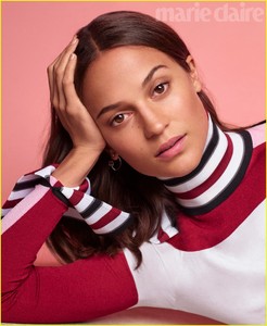 alicia-vikander-april-2018-marie-claire-04.thumb.jpg.1fad13a5b91926fbdfc8777b4b653bef.jpg