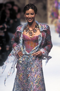 chanel-hc-ss-1993-6.thumb.jpg.1a341dc00b4551d25dfa0e05dad069dd.jpg