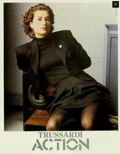 Gastel_Trussardi_Action_Fall_Winter_88_89_02.thumb.png.a891a4deb3de3c6e058e3e7ff16446a6.png