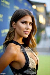 kara-del-toro-attends-the-2018-family-housing-awards-at-the-lot-in-picture-id942496362.jpg