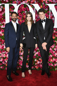 Grace+Elizabeth+2018+Tony+Awards+Red+Carpet+Dh3RD-m6ho7x.jpg