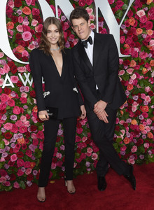 Grace+Elizabeth+72nd+Annual+Tony+Awards+Arrivals+s05N2WfypINx.jpg