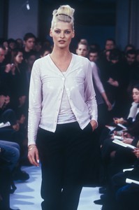 1807897788_HelmutLang1995WomenRTW16.thumb.jpg.cb25c6dd4f7f75ecc2841cc234af30a1.jpg