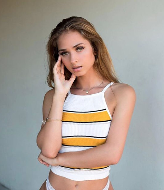 Alexa Adams - Female Fashion Models - Bellazon