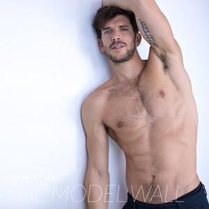 Oliver-Baggerman-The-Model-Wall-FTAPE-06.jpg