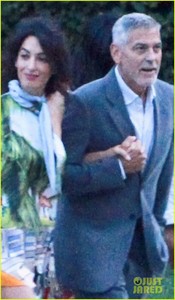george-amal-clooney-step-out-for-dinner-in-lake-como-04.jpg