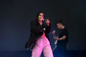         dua270818BZNimage144.jpg