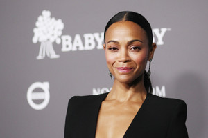 Zoe+Saldana+2018+Baby2Baby+Gala+Presented+bQlKw_Vtywgx.jpg