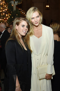 Karlie+Kloss+Third+Annual+Berggruen+Prize+nYm7O_mEvBQx.jpg