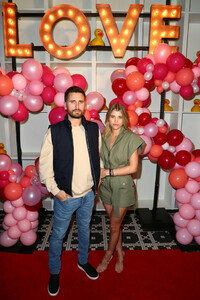 Scott+Disick+Sofia+Richie+Celebrate+Valentine+GnF5CRG65W1x.jpg