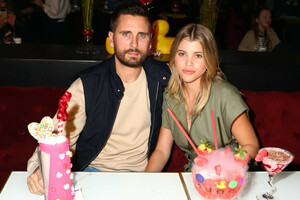 Scott+Disick+Sofia+Richie+Celebrate+Valentine+RT2yPIQJsHQx.jpg