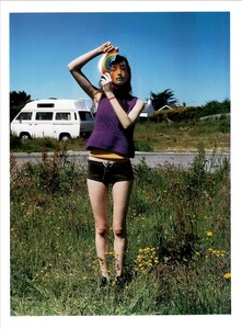 Walker_Vogue_Italia_August_1999_02.thumb.jpg.82925028bf9f5fb60894ab3cb41a5c85.jpg