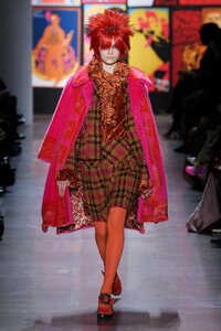 anna-sui-f19-12(1).thumb.jpg.3238209a296e5ef9b5095bbd94aed2d3.jpg