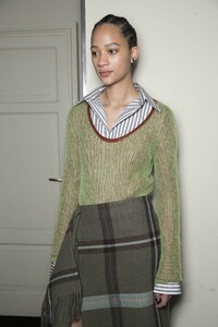 backstage-defile-salvatore-ferragamo-automne-hiver-2019-2020-milan-coulisses-112.thumb.jpg.b37f8ac9d5e2f2050cc905797a8d08e8.jpg