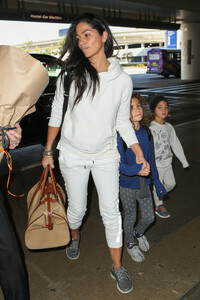 Camila+Alves+Camila+Alves+Family+LAX+International+OiHEHTqj4cbx.jpg