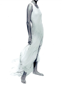 Lindbergh_Jil_Sander_Spring_Summer_1994_01.thumb.png.94ca6f297bf199e1d5c0d86c3f9d6169.png