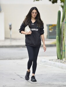 jessica-gomes-in-tights-leaving-a-gym-in-la-07-31-2019-0.jpg