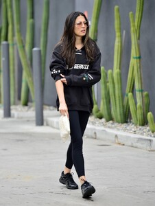 jessica-gomes-in-tights-leaving-a-gym-in-la-07-31-2019-5.jpg