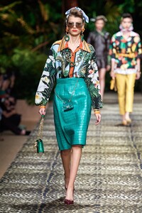 Mathilde Henning Dolce & Gabbana Spring 2020 RTW MFW 1.jpg