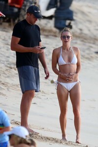 caroline-wozniacki-slips-into-a-white-bikini-while-enjoying-a-beach-day-with-husband-david-lee-in-barbados-281019_5.jpg