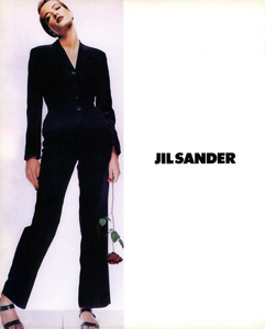 Knight_Jil_Sander_Spring_Summer_1991_03.thumb.png.54231fca4be06995c02d267d0580a9de.png