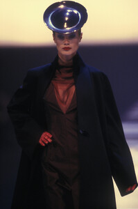 givenchy_wf_1998_photo_4.JPG