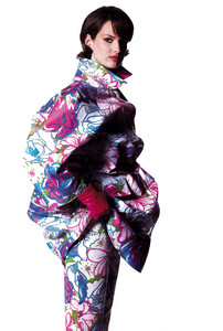 1072429442_SheilaMetznerforMirabellamagazineMay1995.ClothingbyIsaacMizrahi_01.thumb.jpg.b6fd4839cd648eaac4c017c8ecbaf2cd.jpg