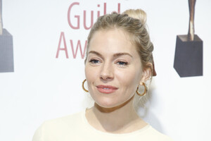 Sienna+Miller+72nd+Annual+Writers+Guild+Awards+_88gxgtmhVbx.jpg