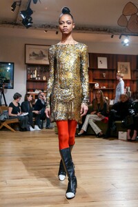 Julie-De-Libran-Haute-Couture-SS20-Paris-1405-1579705126.thumb.jpg.e6dd57e07f440124d77ce5b64fab472b.jpg