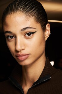 backstage-defile-rag-amp-bone-automne-hiver-2020-2021-new-york-coulisses-12.thumb.jpg.c9d675b3abffea4d76bd214595b61319.jpg