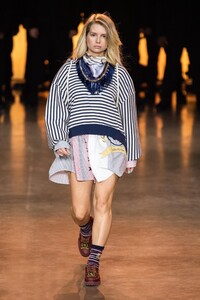 defile-tommy-hilfiger-printemps-ete-2020-londres-look-46.thumb.jpg.8a2de156b87a1e1c96115810bb03e009.jpg