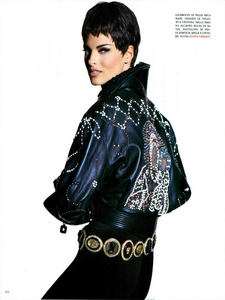 Chic_Raider_Demarchelier_Vogue_Italia_September_1991_03.thumb.png.87acf53fc0e971ee8418673062e27c2c.png