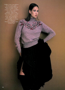 Lategan_Vogue_Italia_July_August_1987_05.thumb.png.be93aafa69fdf457ed11b82923c31d63.png