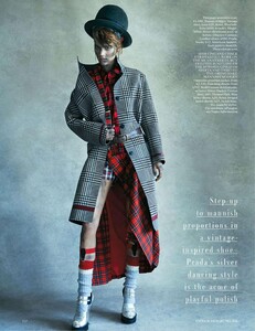 Vogue UK - 2013 08-122.jpg
