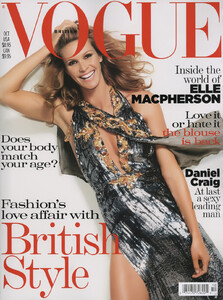 Vogue UK (October 2004) - Elle Macpherson - 001.jpg