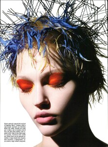 ARCHIVIO - Vogue Italia (August 2007) - Beauty - 002.jpg