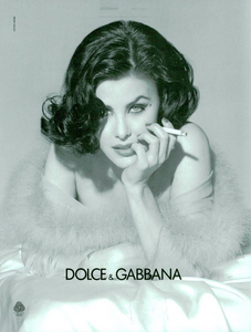 999300960_Meisel_Dolce__Gabbana_Fall_Winter_91_92_04.thumb.png.dae52a60fd5199e41ebf3cbd2aa7d768.png