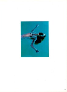 ARCHIVIO - Vogue Italia (March 1999) - Floating - 002.jpg