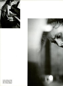 ARCHIVIO - Vogue Italia (April 1999) - Portrait of a Symphony - 019.jpg