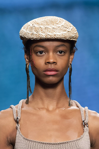 detail-defile-anteprima-printemps-ete-2020-milan-detail-169.thumb.jpg.ee59fe58679911b5cdab5a3cc4a7b7b1.jpg