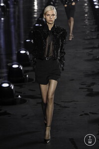 saint-laurent-ss20-0078-ab6bb3.thumb.jpg.ec2ee4f92c94f09d87224e3ebc7bd13c.jpg