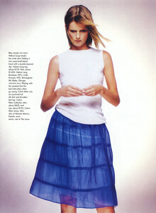 vogue-us-mar-1998-stella-tennant-ph-sean-ellis-04.thumb.jpg.970f6dfbd50011b35c5b4bc07416f569.jpg