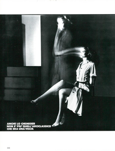 Barbieri_Vogue_Italia_April_1977_01_03.thumb.png.922db6e9abdf55ab52221857572c555e.png