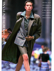 Caminata_Vogue_Italia_September_1987_01_01.thumb.png.82efae580c2fd02e5a10db38d6d4f94f.png