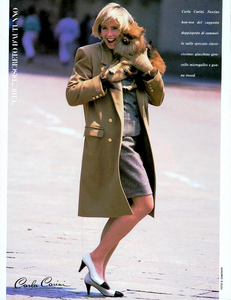 Caminata_Vogue_Italia_September_1987_01_05.thumb.png.a5d07a761089c5c05967c0e87facd1ca.png