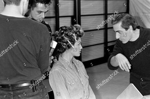 backstage-beauty-preparation-from-the-calvin-klein-collection-fall-1992-ready-to-wear-fashion-show-new-york-shutterstock-editorial-10453609ck.jpg