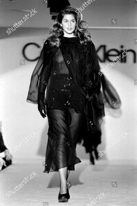 calvin-klein-collection-fall-1992-ready-to-wear-fashion-show-new-york-shutterstock-editorial-10453643je.jpg