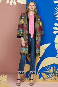 01-Etro-Resort-18.thumb.jpg.fdf10b505018fbe2d517c06db81875df.jpg