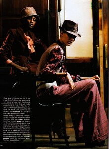 Vogue Germany (August 2008) - Mrs. Dandy - 003.jpg