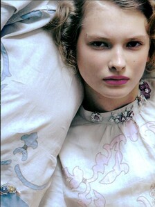 ARCHIVIO - Vogue Italia (May 2006) - Glitter - 005.jpg